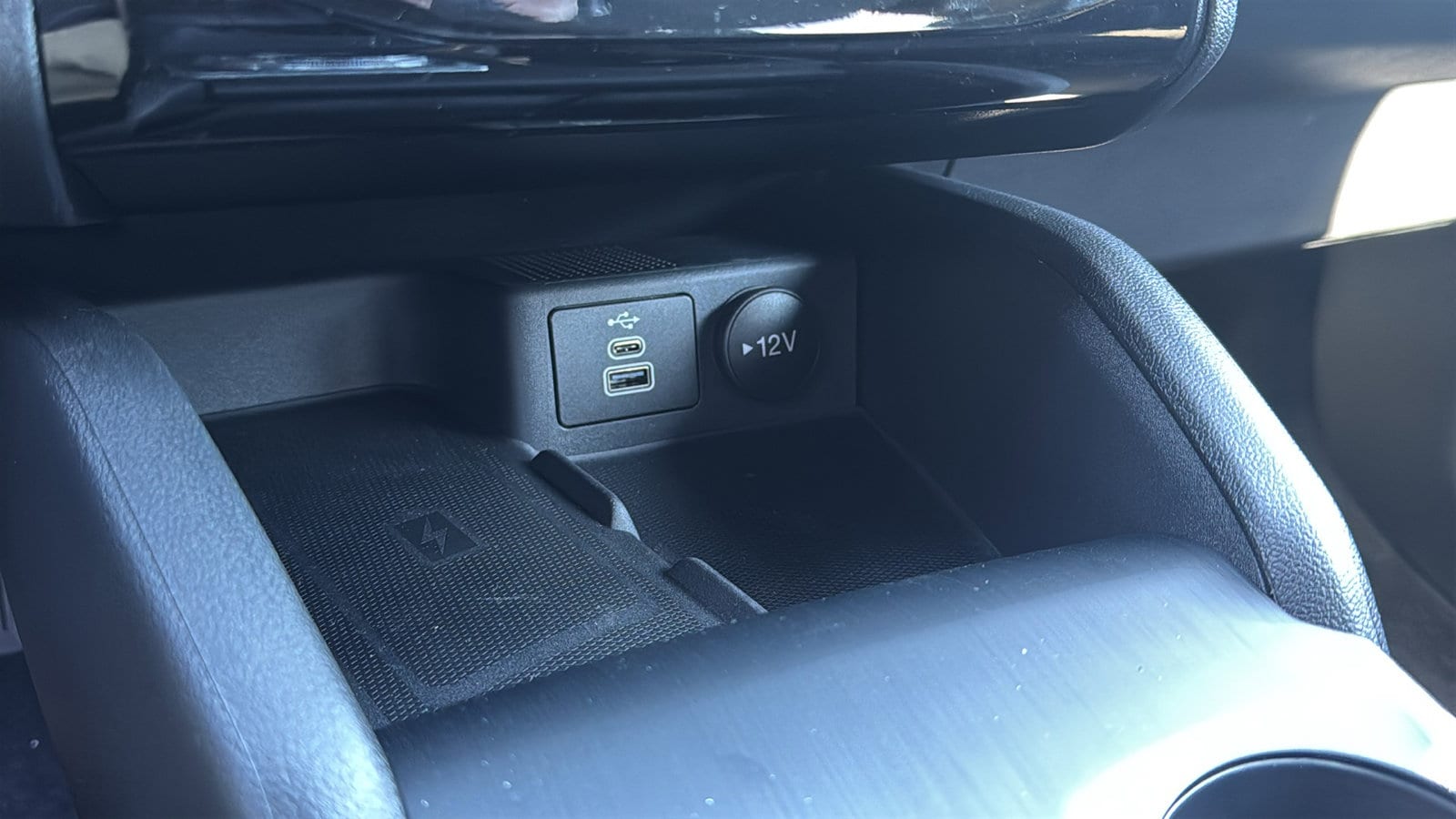 2026 Ford Escape Hybrid ST-Line Select - Photo 31