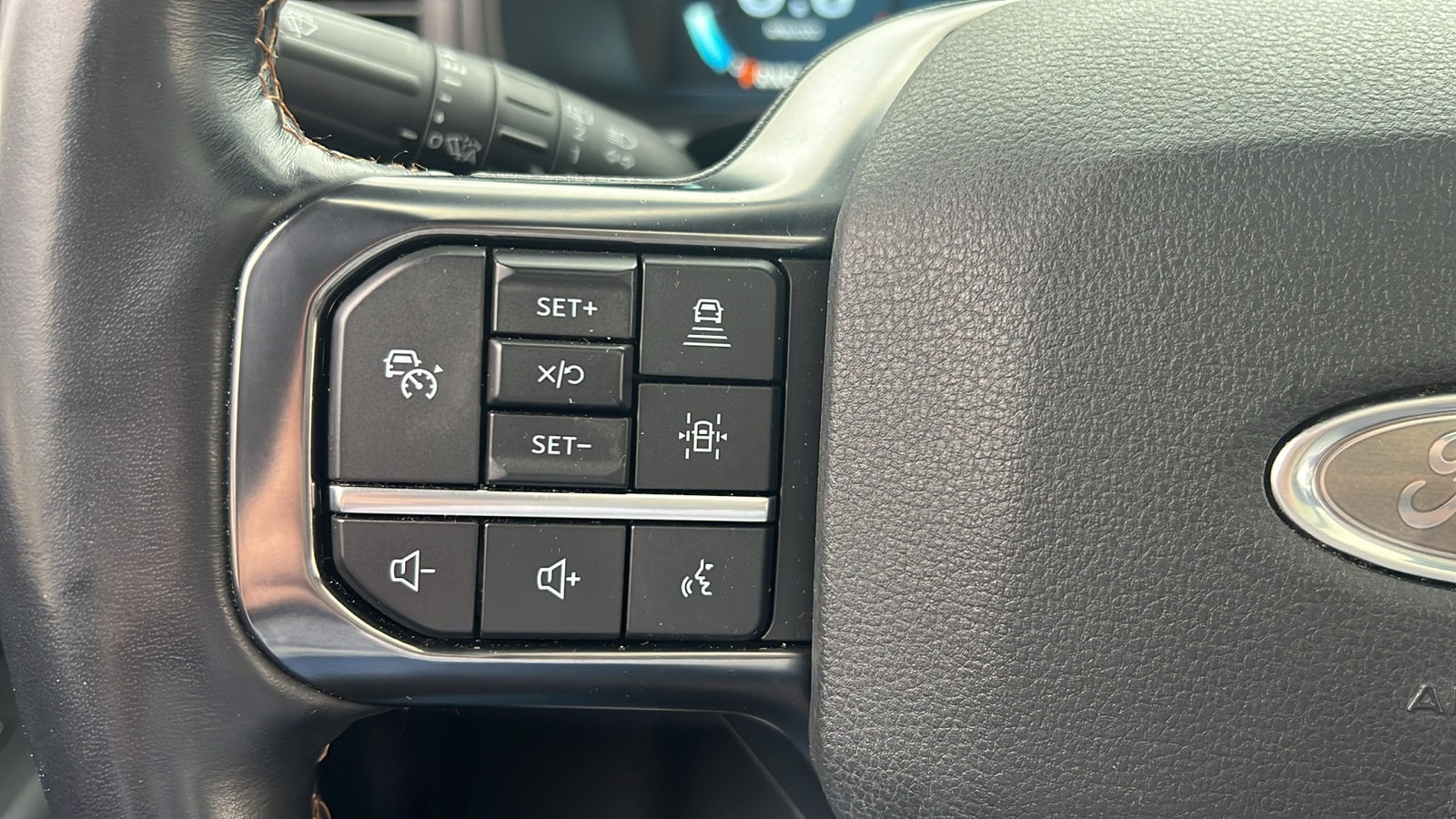 2022 Ford Expedition Platinum - Photo 17