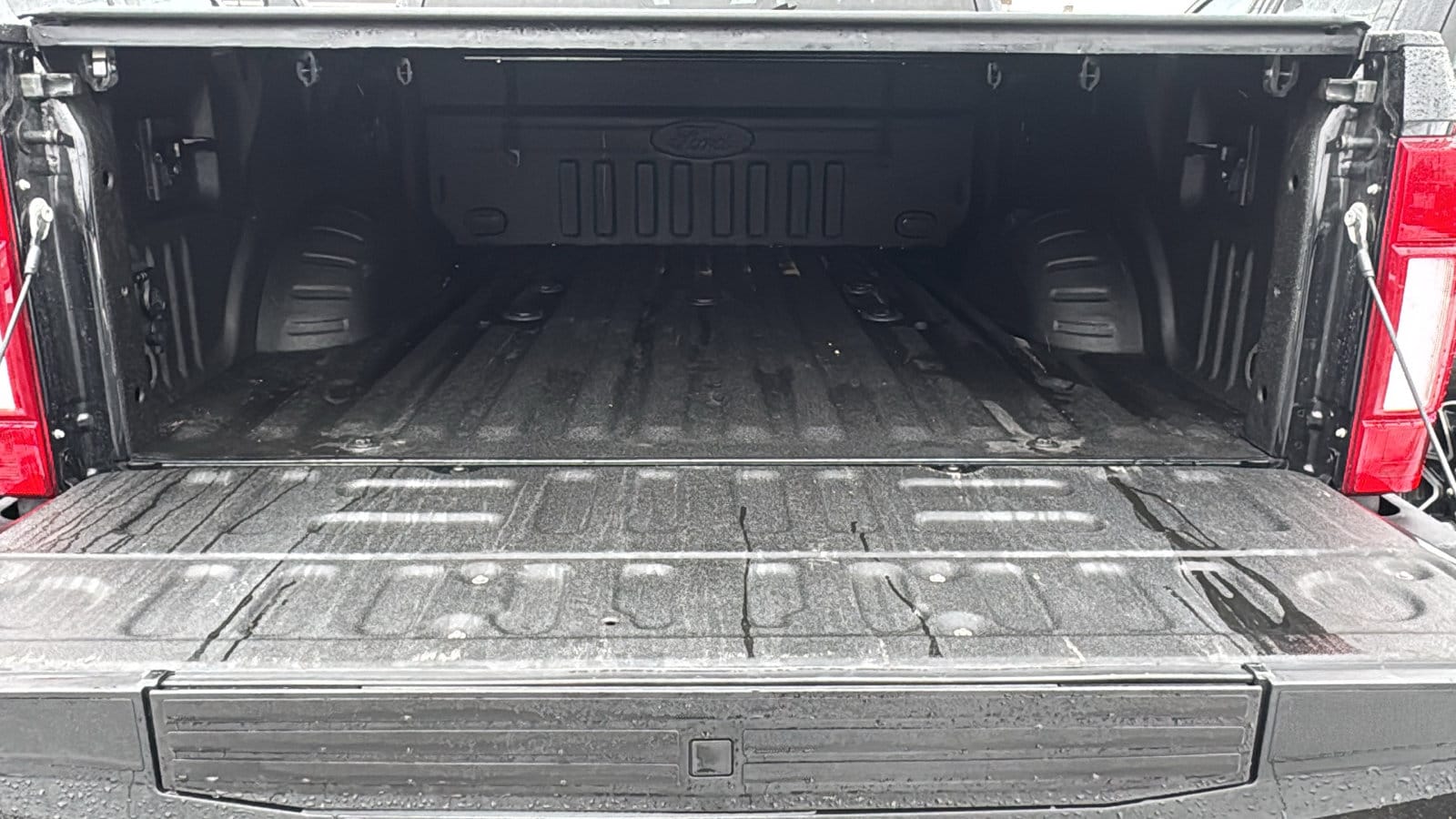 2022 Ford F-250 Super Duty Lariat's photo