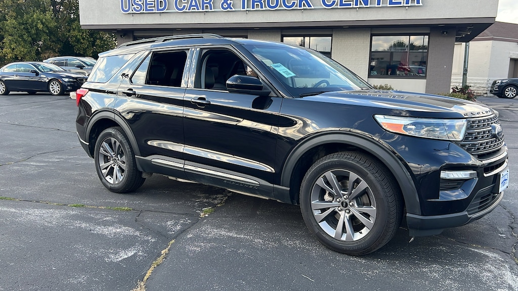 Used 2022 Ford Explorer XLT SUV