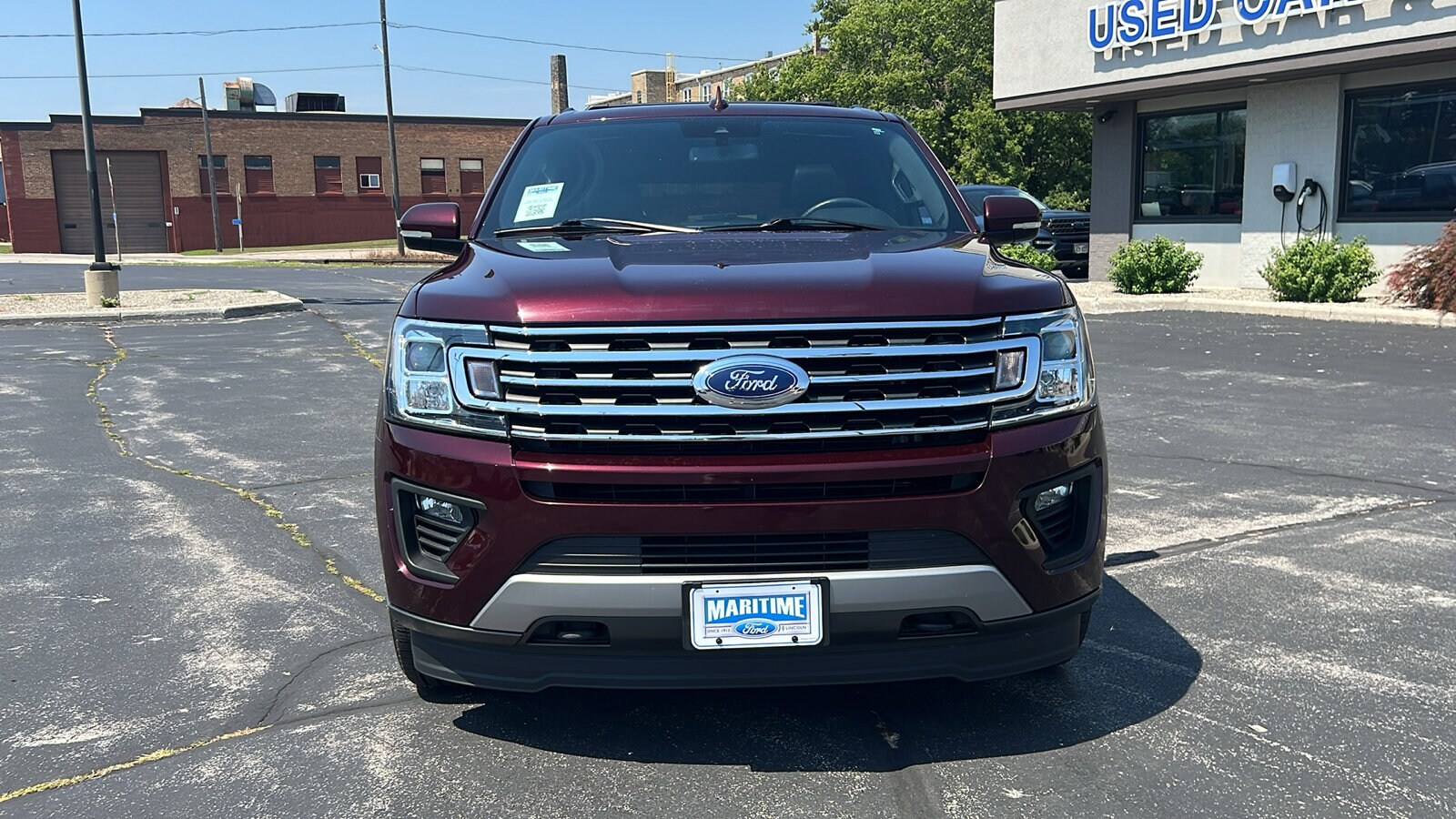 2020 Ford Expedition XLT photo 2