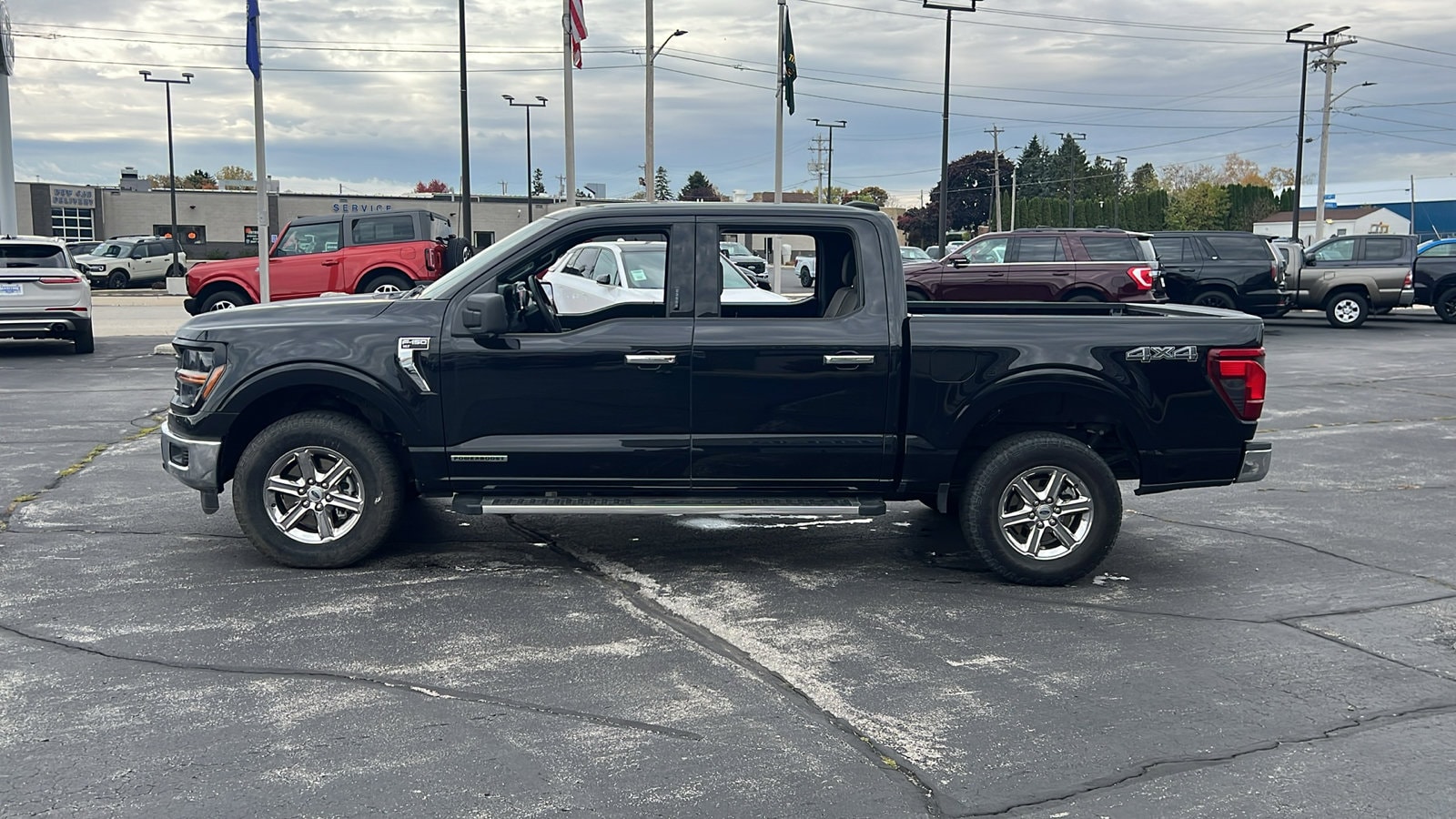 2024 Ford F-150 XLT - Photo 9