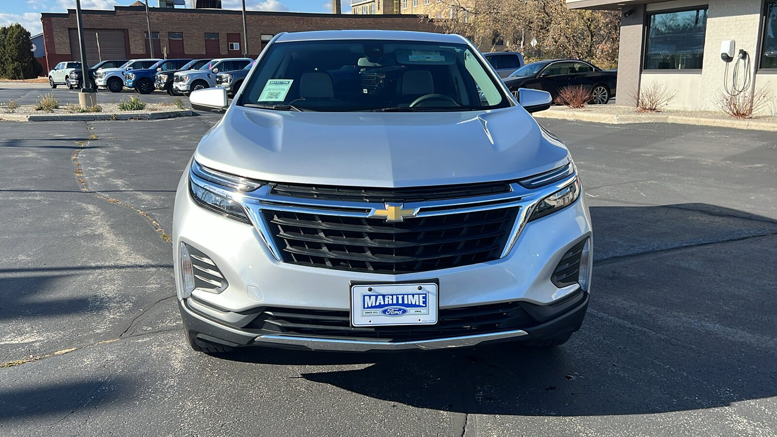 2022 Chevrolet Equinox LT photo 3