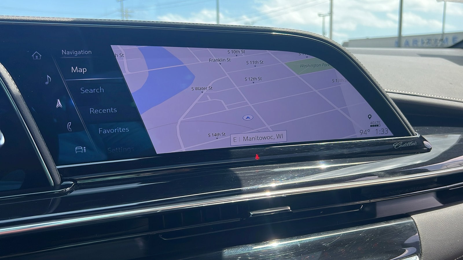 2024 Cadillac Escalade Sport - Photo 25