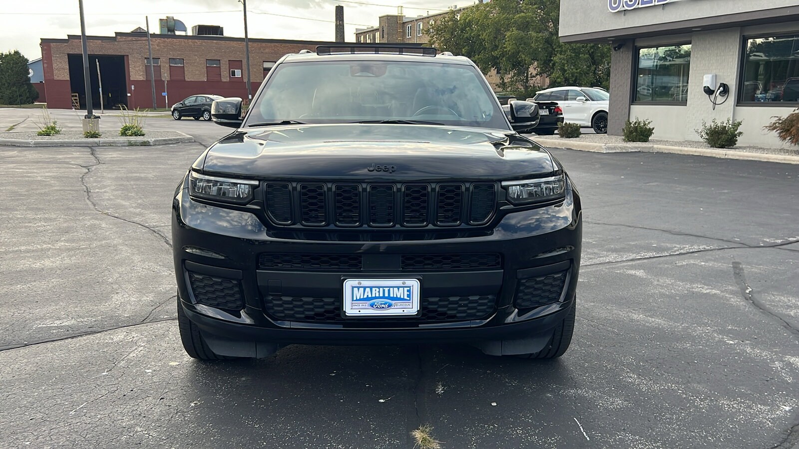 Used 2021 Jeep Grand Cherokee L Laredo Altitude with VIN 1C4RJKAGXM8156498 for sale in Manitowoc, WI