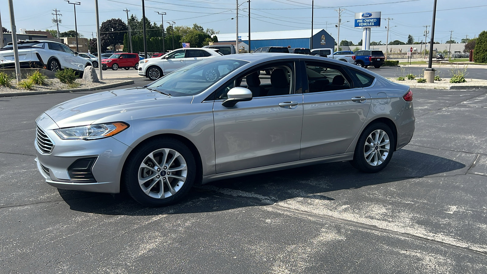 Used 2020 Ford Fusion SE with VIN 3FA6P0HD5LR227983 for sale in Manitowoc, WI