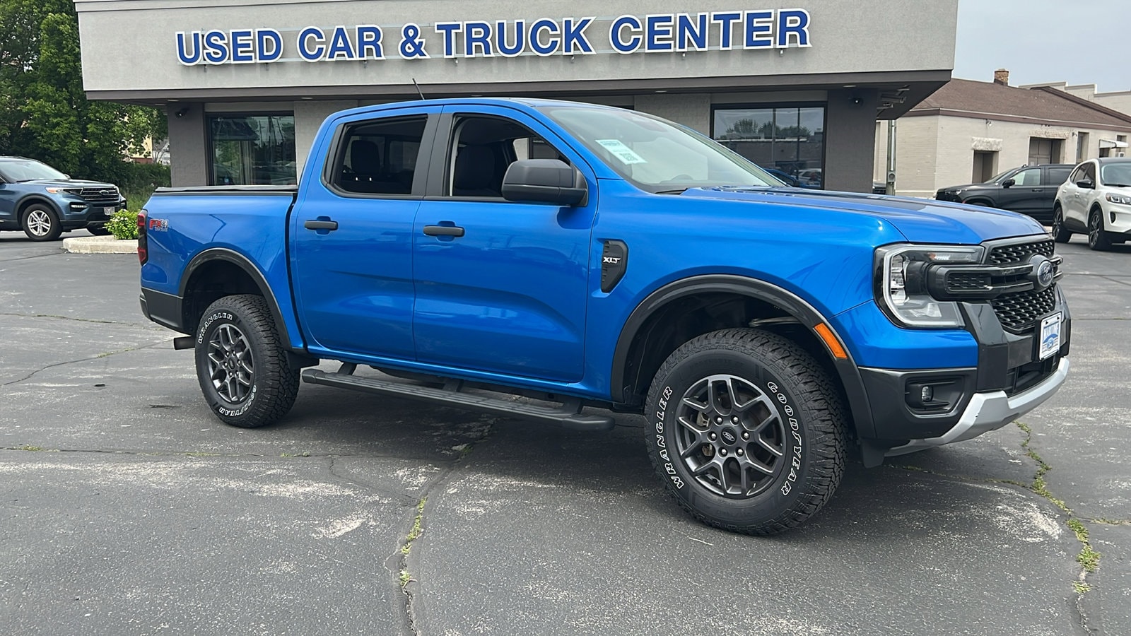 Used 2024 Ford Ranger XLT with VIN 1FTER4HH1RLE01050 for sale in Manitowoc, WI