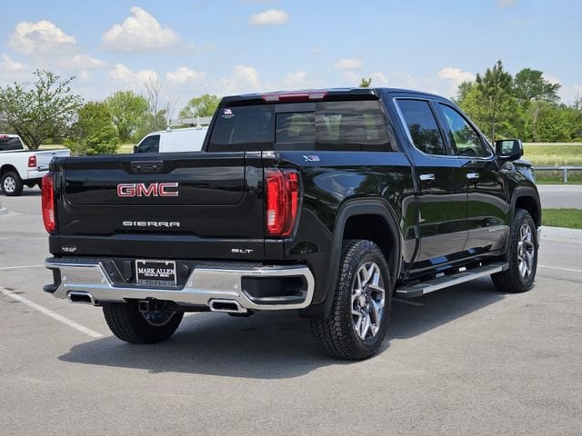 2026 GMC Sierra 1500 SLT - Photo 4