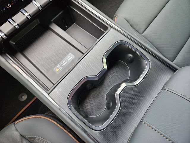 2026 GMC Acadia AT4 - Photo 16