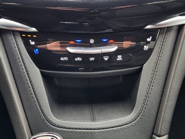 2024 Cadillac XT6 Sport - Photo 20