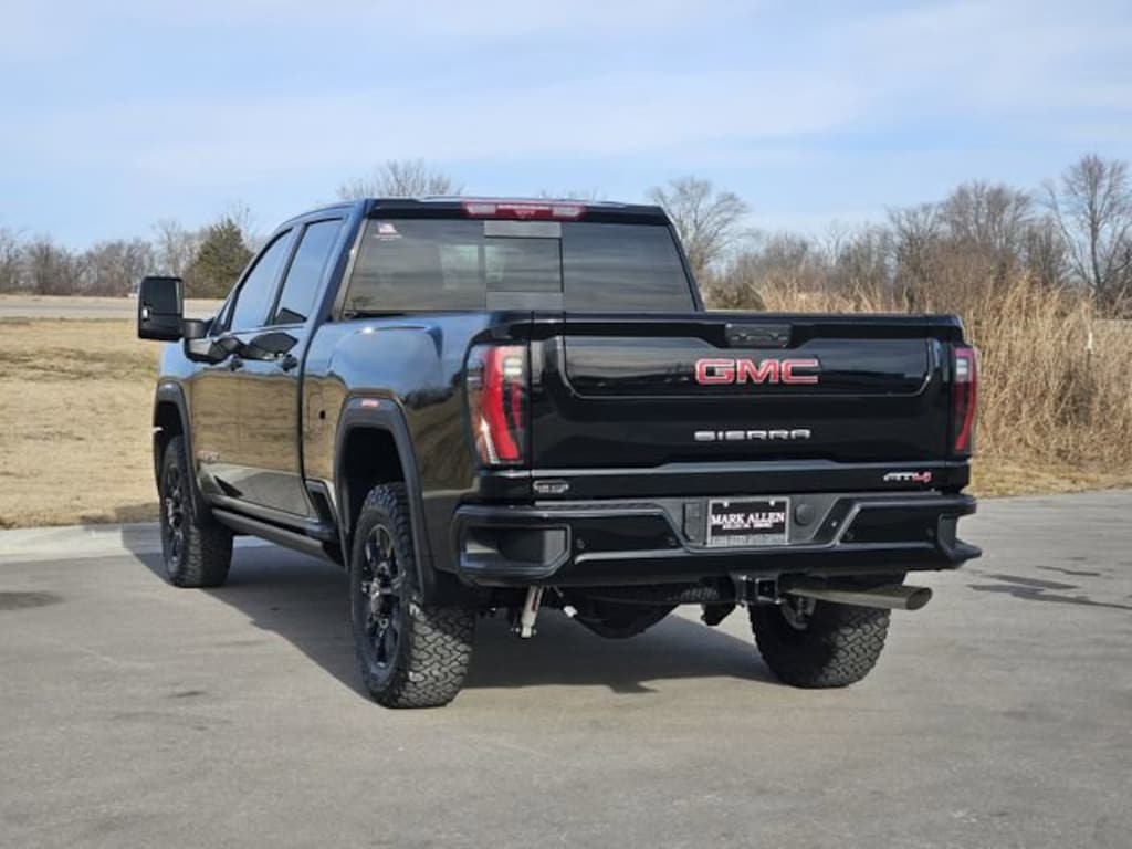 New 2026 GMC Sierra 2500 HD AT4 Truck