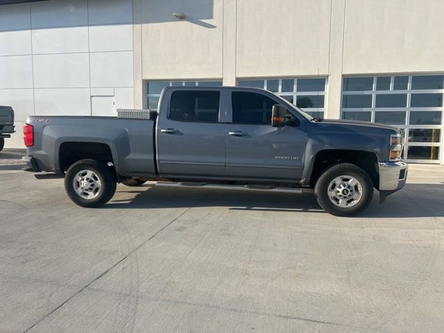 Used 2015 Chevrolet Silverado 2500HD LT with VIN 1GC1KVEG1FF679817 for sale in Collinsville, OK