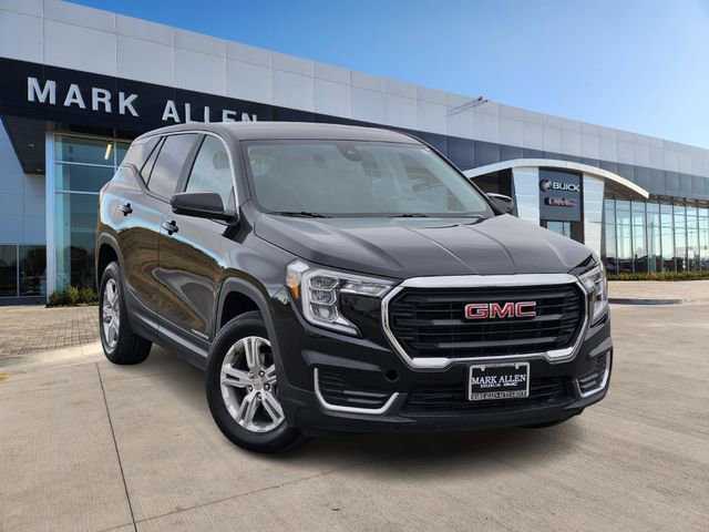 2024 GMC Terrain SLE's photo