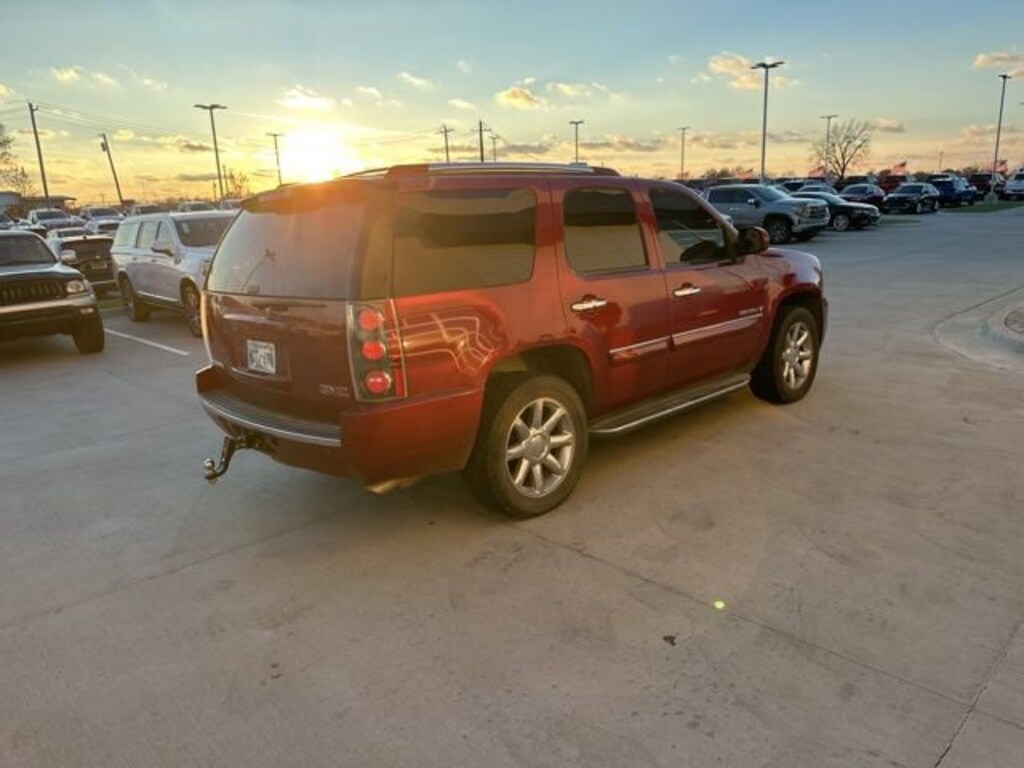 Used 2008 GMC Yukon Denali SUV