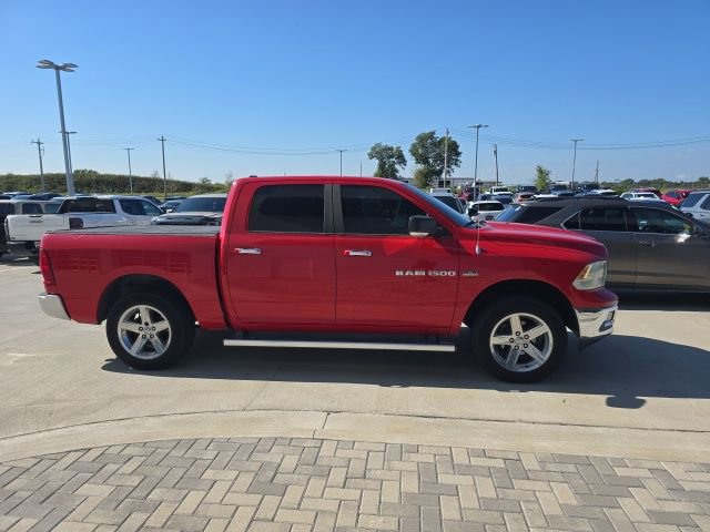 2011 Ram 1500 SLT photo 2
