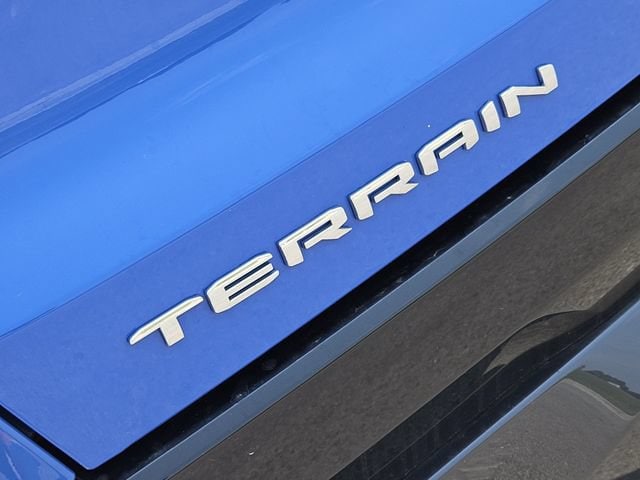 2026 GMC Terrain AT4 - Photo 7