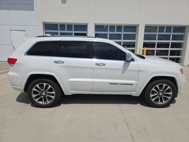 Used 2017 Jeep Grand Cherokee Overland with VIN 1C4RJFCG5HC800660 for sale in Collinsville, OK