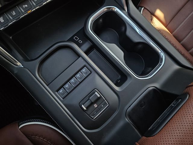 2026 GMC Sierra 3500HD Denali Ultimate - Photo 16