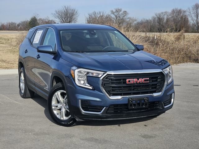 2024 GMC Terrain SLE's photo