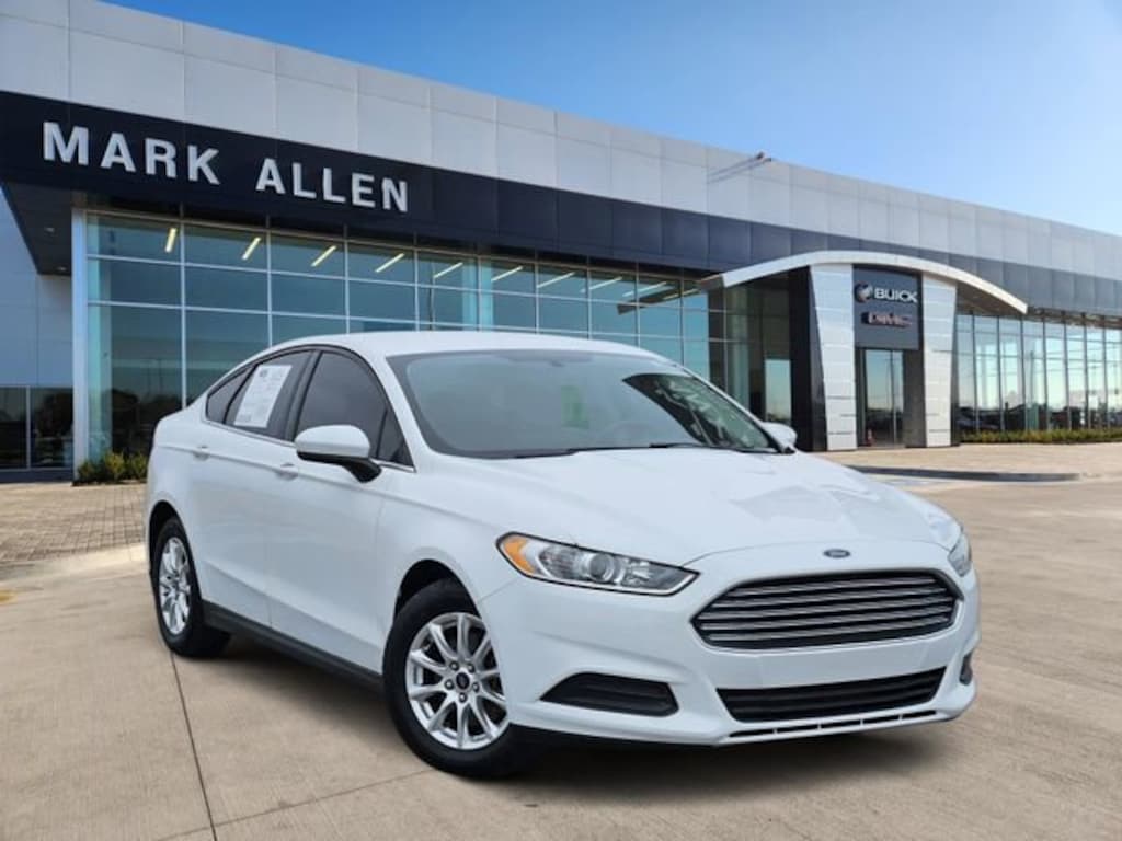 Used 2015 Ford Fusion S Sedan