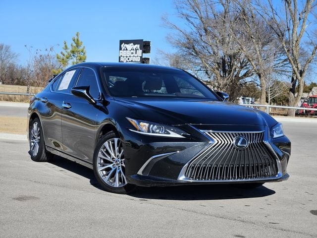 2021 Lexus ES 350 Luxury's photo