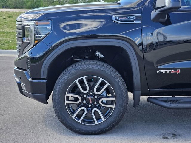 2026 GMC Sierra 1500 AT4 - Photo 6