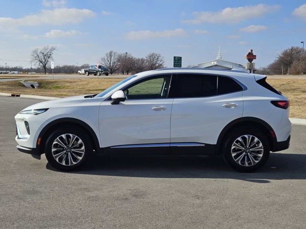 Used 2024 Buick Envision Preferred SUV