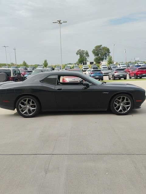 Used 2015 Dodge Challenger SXT with VIN 2C3CDZBG1FH833525 for sale in Collinsville, OK