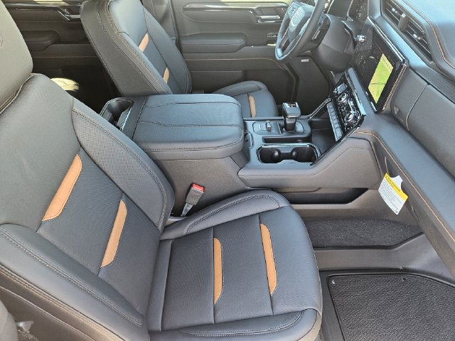 2026 GMC Sierra 1500 AT4 - Photo 11