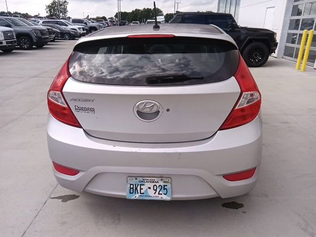 2014 Hyundai Accent SE GLS photo 4