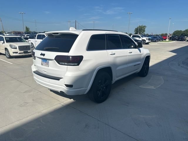 Used 2015 Jeep Grand Cherokee Altitude with VIN 1C4RJFAG4FC835318 for sale in Collinsville, OK