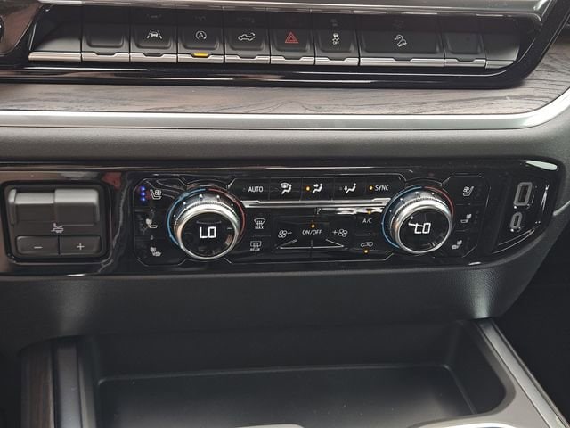 2026 GMC Sierra 1500 SLT - Photo 15
