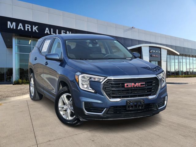 2024 GMC Terrain SLE's photo