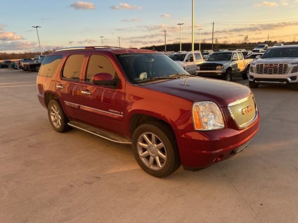 Used 2008 GMC Yukon Denali SUV