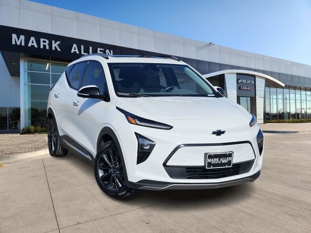 2022 Chevrolet Bolt EUV Premier's photo