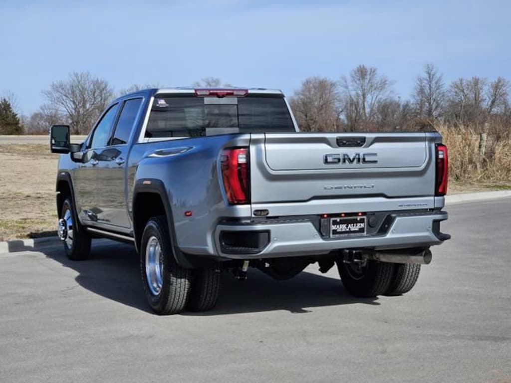 New 2026 GMC Sierra 3500 HD Denali Ultimate DRW Truck