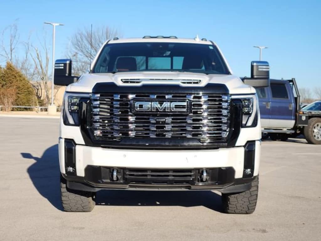 Used 2025 GMC Sierra 2500 HD Denali Ultimate Truck Crew Cab