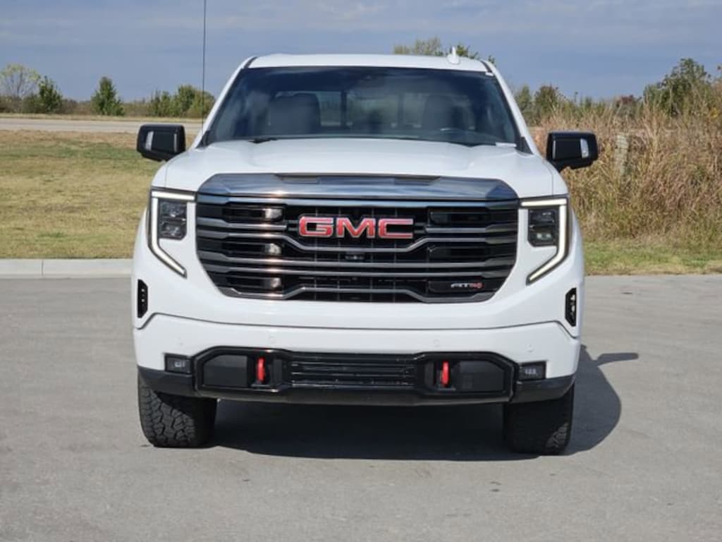 Used 2022 GMC Sierra 1500 AT4 Truck Crew Cab