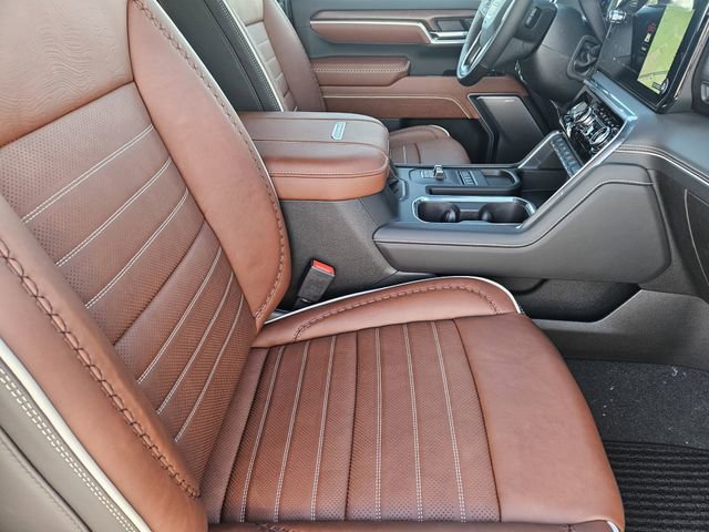 2026 GMC Sierra 3500HD Denali Ultimate - Photo 11