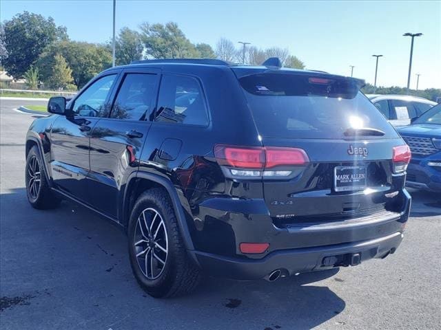 Used 2019 Jeep Grand Cherokee Trailhawk with VIN 1C4RJFLG1KC781872 for sale in Collinsville, OK