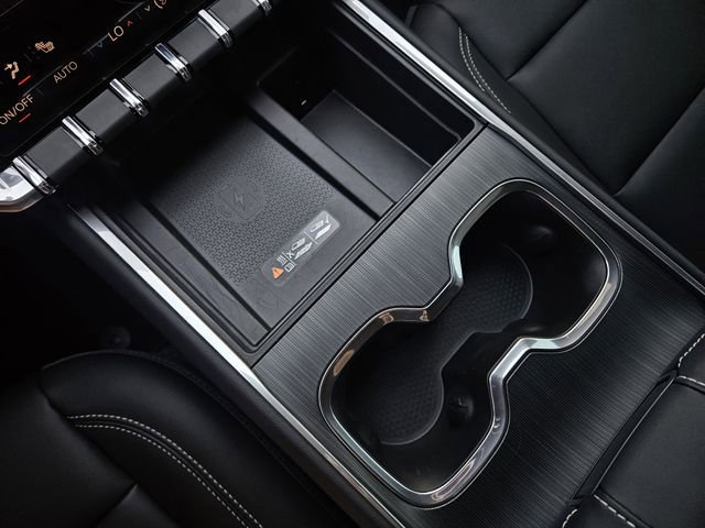 2026 GMC Acadia Elevation - Photo 16