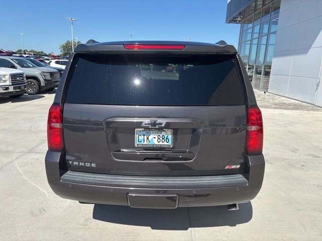 2016 Chevrolet Tahoe LT photo 4