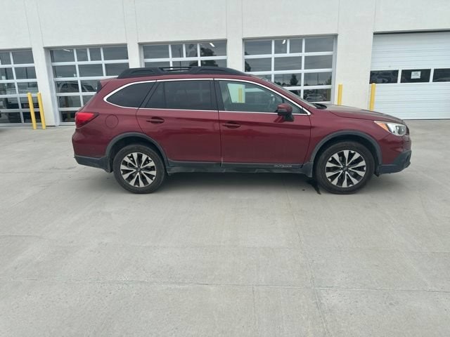 Used 2016 Subaru Outback Limited with VIN 4S4BSBNC5G3343621 for sale in Collinsville, OK
