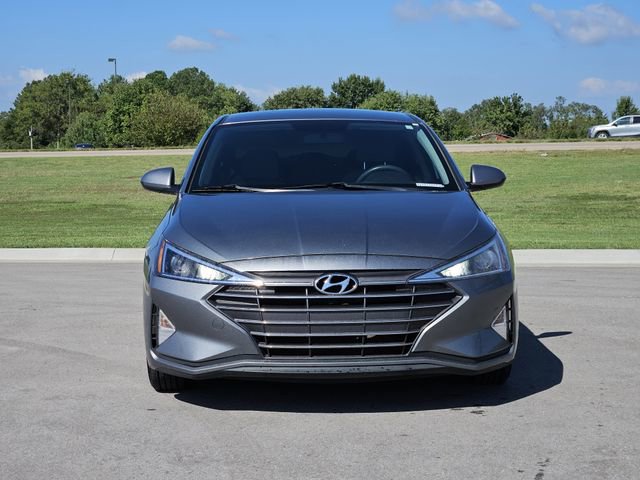 2019 Hyundai Elantra SE photo 2