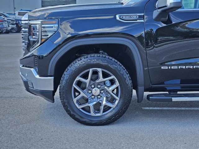 2026 GMC Sierra 1500 SLT - Photo 6