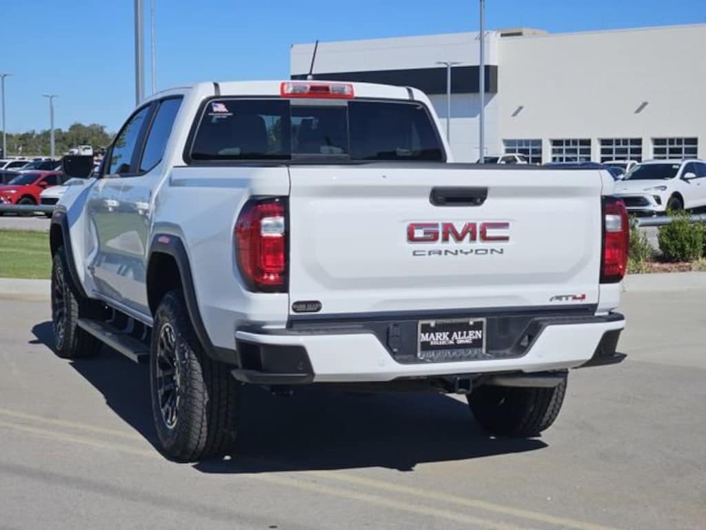 New 2026 GMC Canyon AT4 Truck