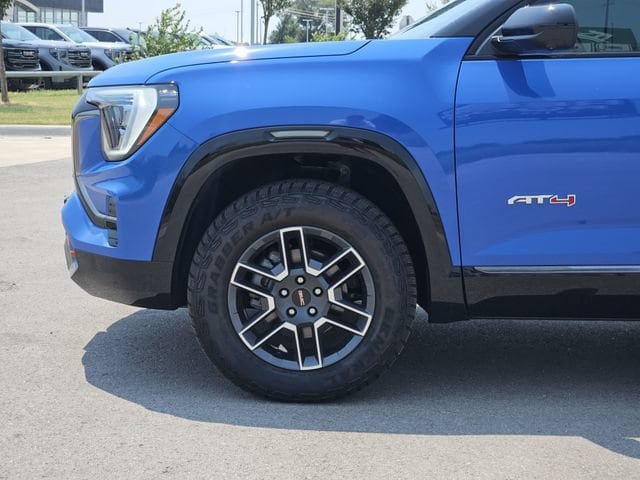 2026 GMC Terrain AT4 - Photo 6