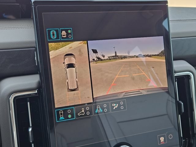 2026 GMC Yukon XL Denali - Photo 14