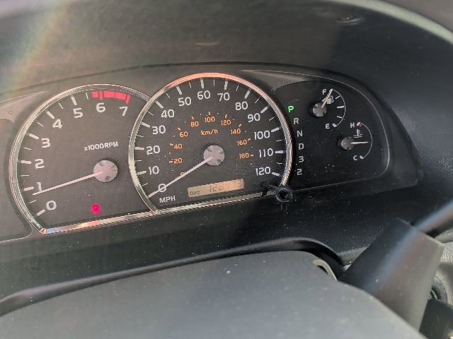 2005 Toyota Sequoia SR5