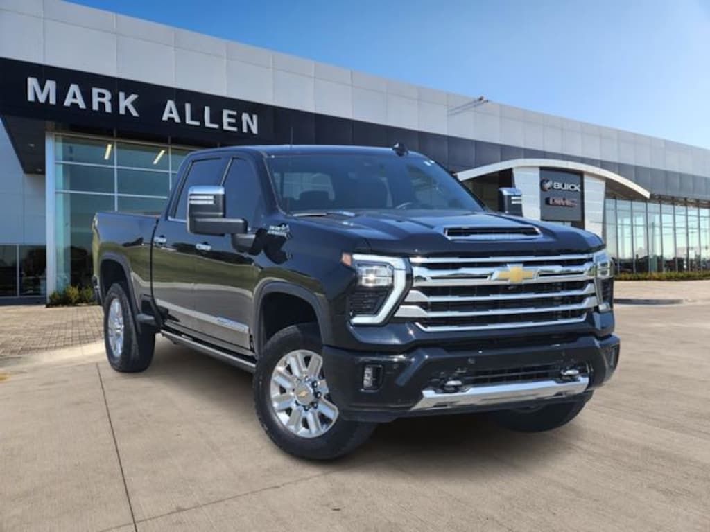 Used 2025 Chevrolet Silverado 2500 HD High Country Truck Crew Cab